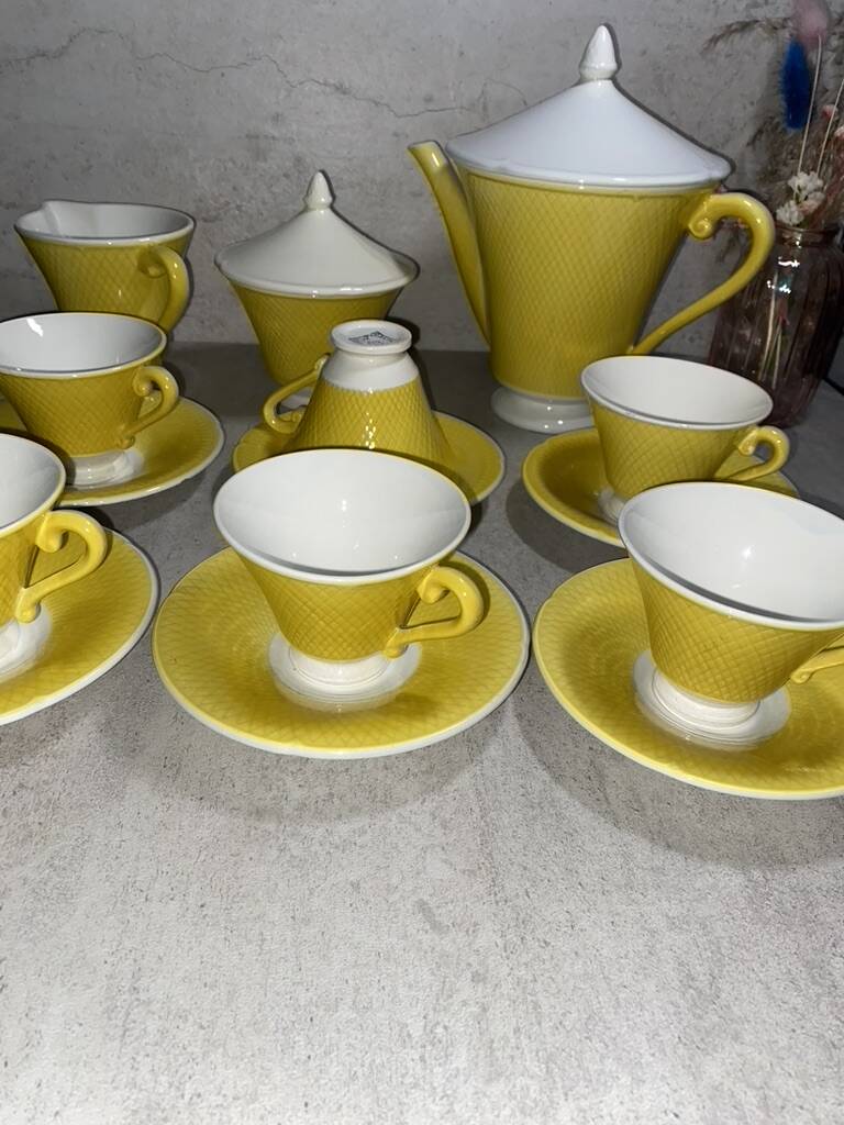 Service à café / thé vintage en porcelaine jaune safran – Salins France – 1