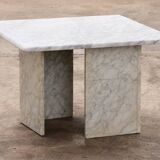 Italian Marble coffee table, timeless design from the 1970s