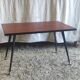 Table basse moderniste en métal et bois - mid. XXeme