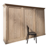 Large workshop wardrobe in pitch pine - Early 20th century