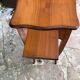 Paire de tables de chevet
