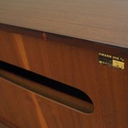 Commode en acajou, design danois, années 1970, éditeur : Omann Jun