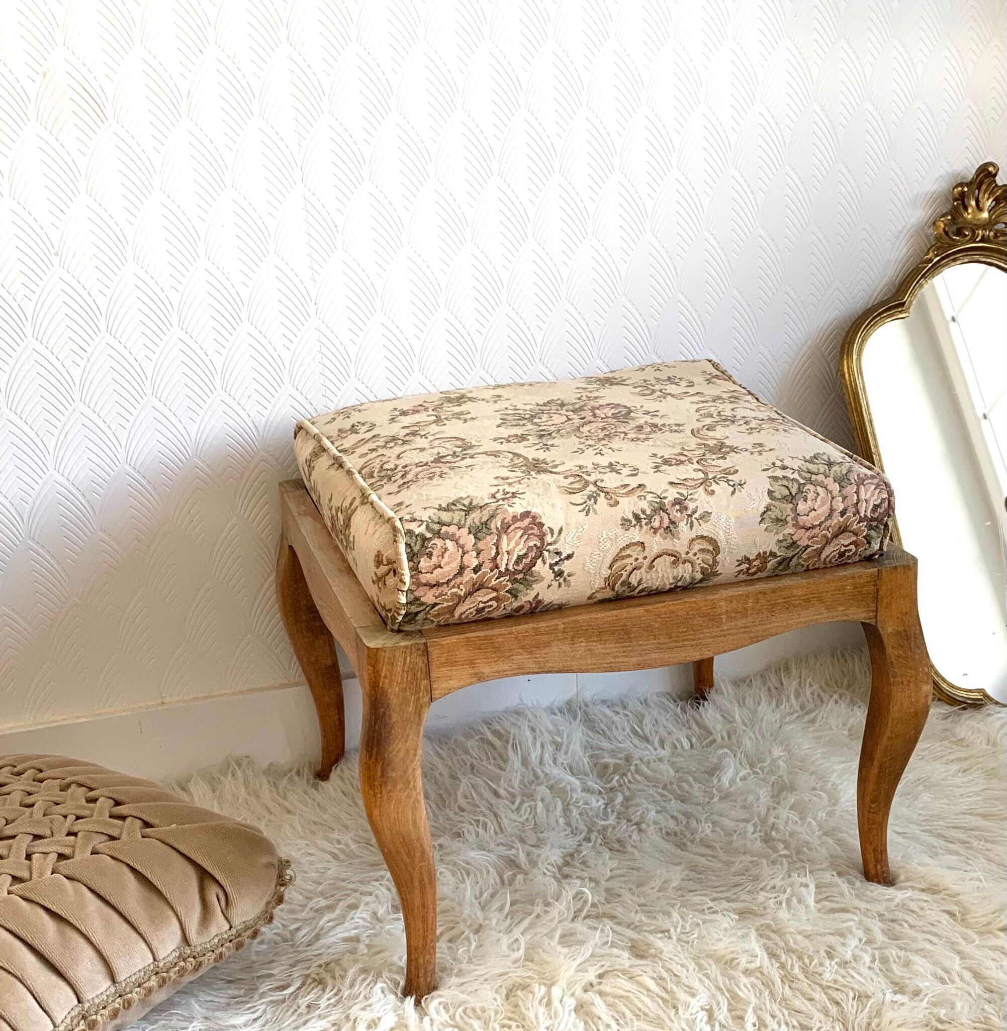 Vintage foot rest