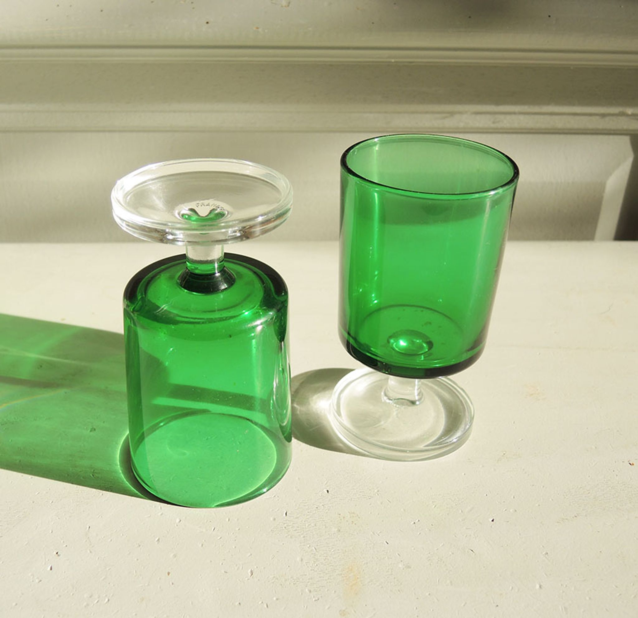 6 old luminarc foot glasses dark green h9,2 cm