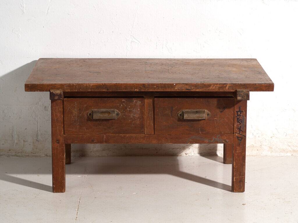 Table basse ancienne japonaise en bois – Japon, vers 1930