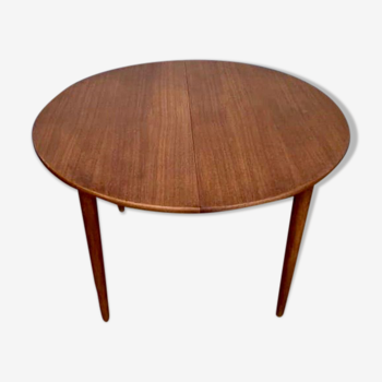 Vintage Round Table in Teak Diameter 110 with butterfly extension