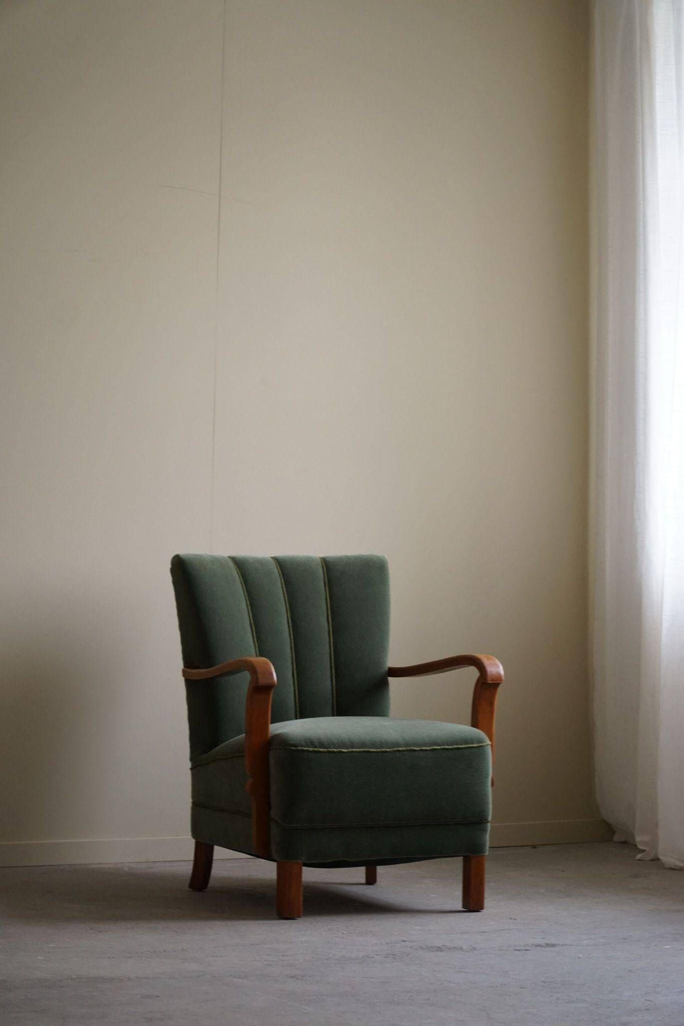 Danish Art Deco, set of 3 oak armchairs, reupholstered in green mohair, 1930s.