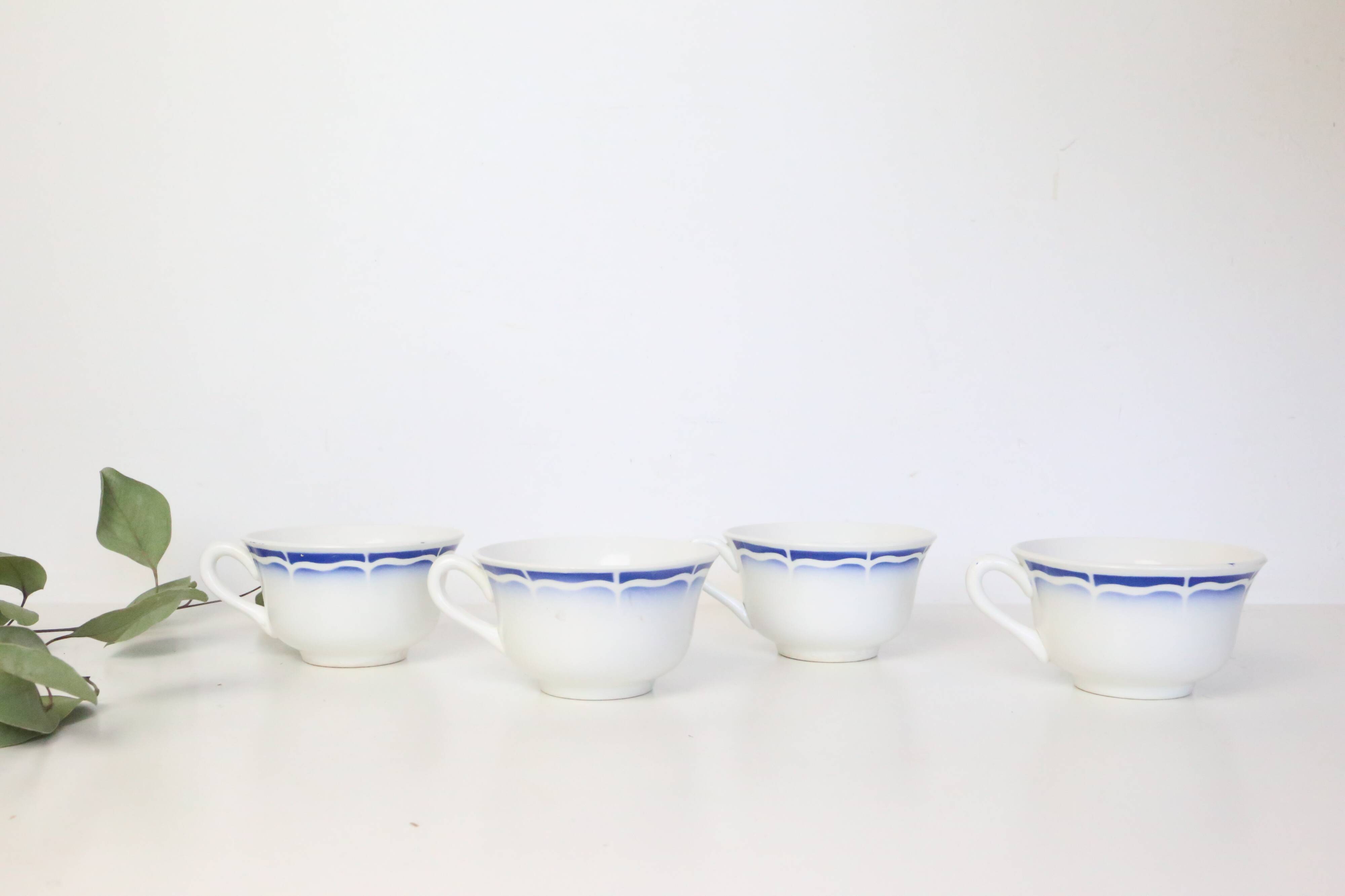 Set of 4 Céranord cups, vintage, French
