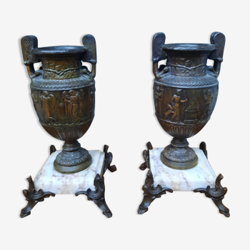 Pair of regulated urns