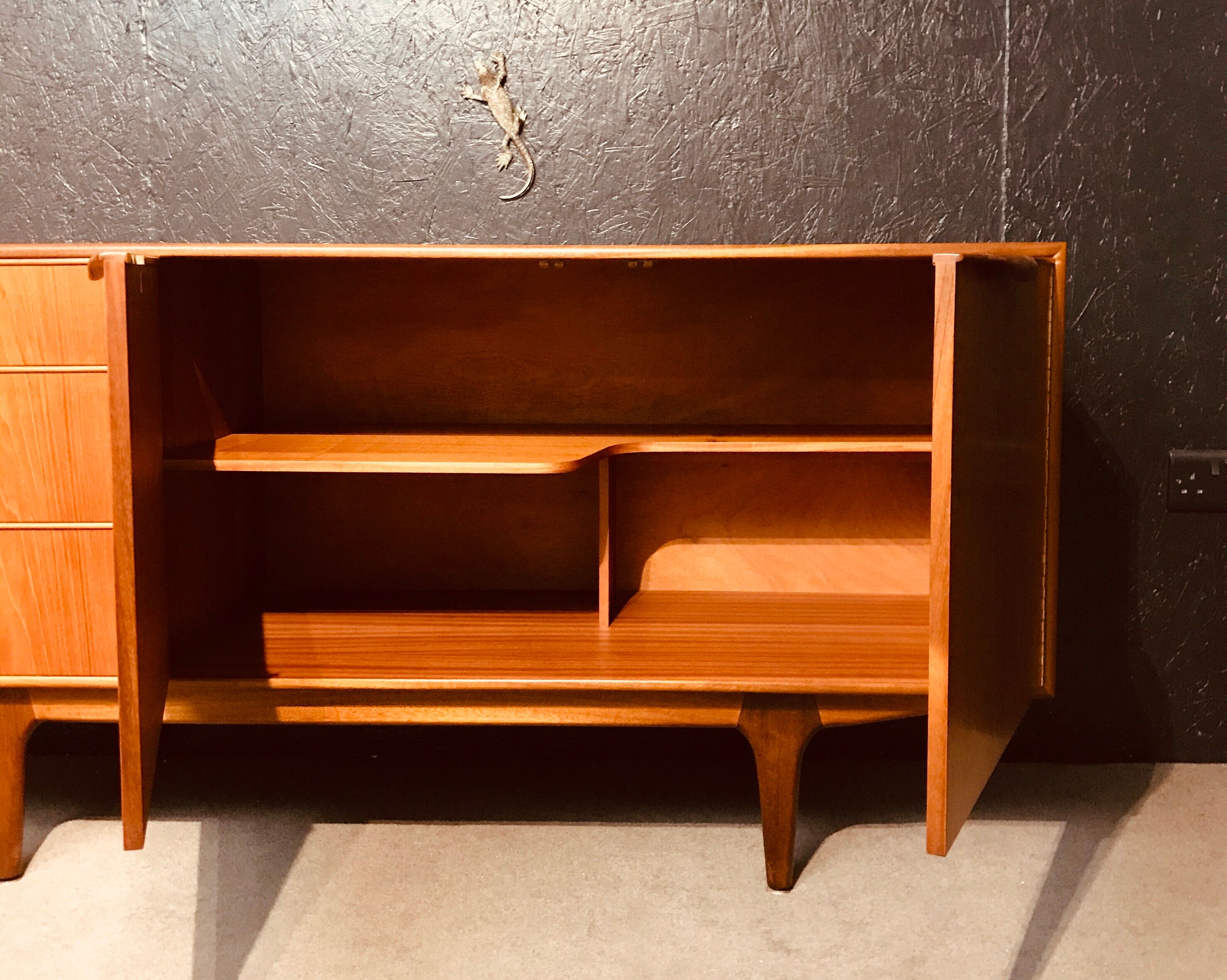 Enfilade en teck Mcintosh, collection Moy