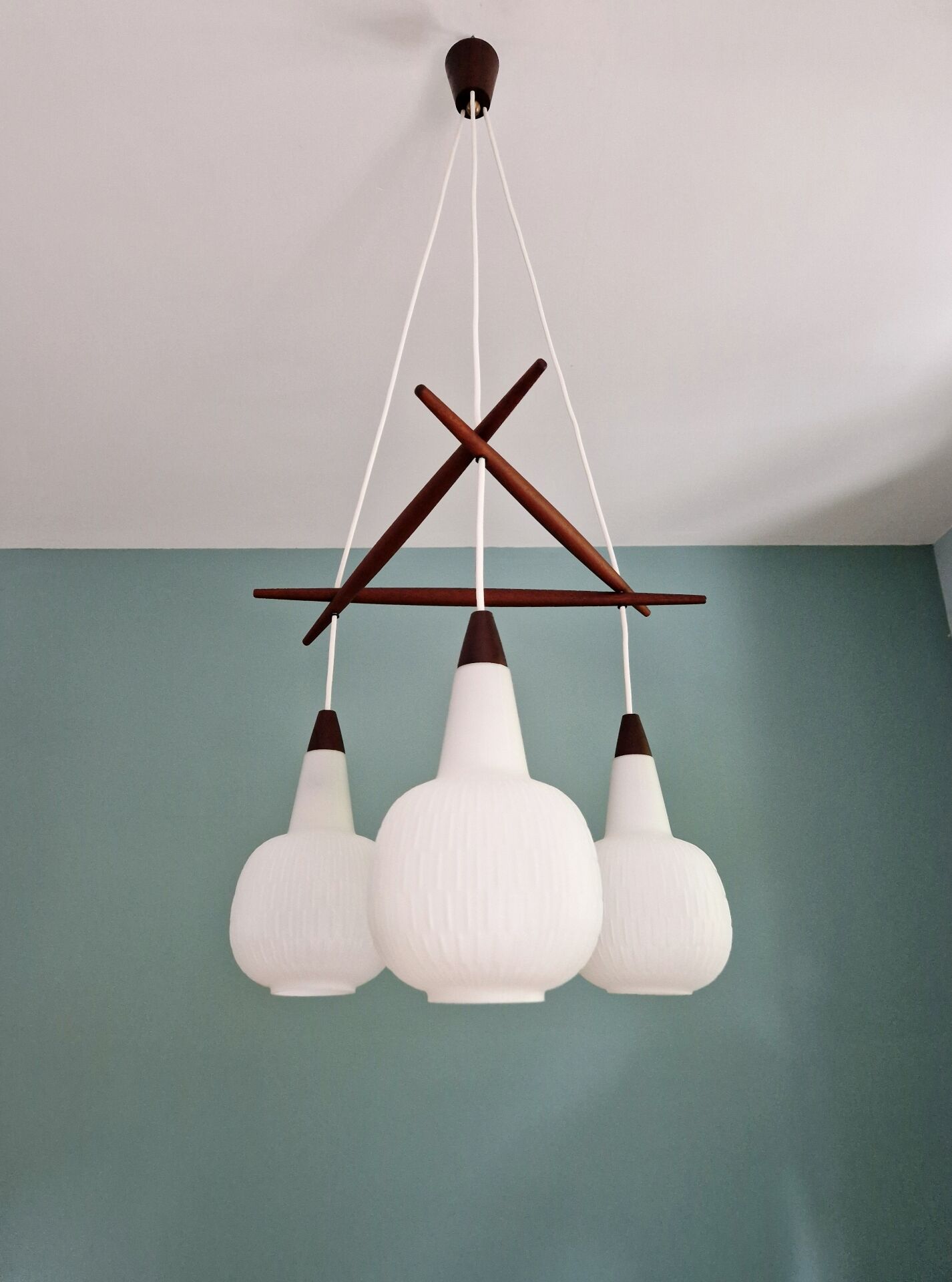 Scandinavian chandelier in teak and white opaline, 1960s