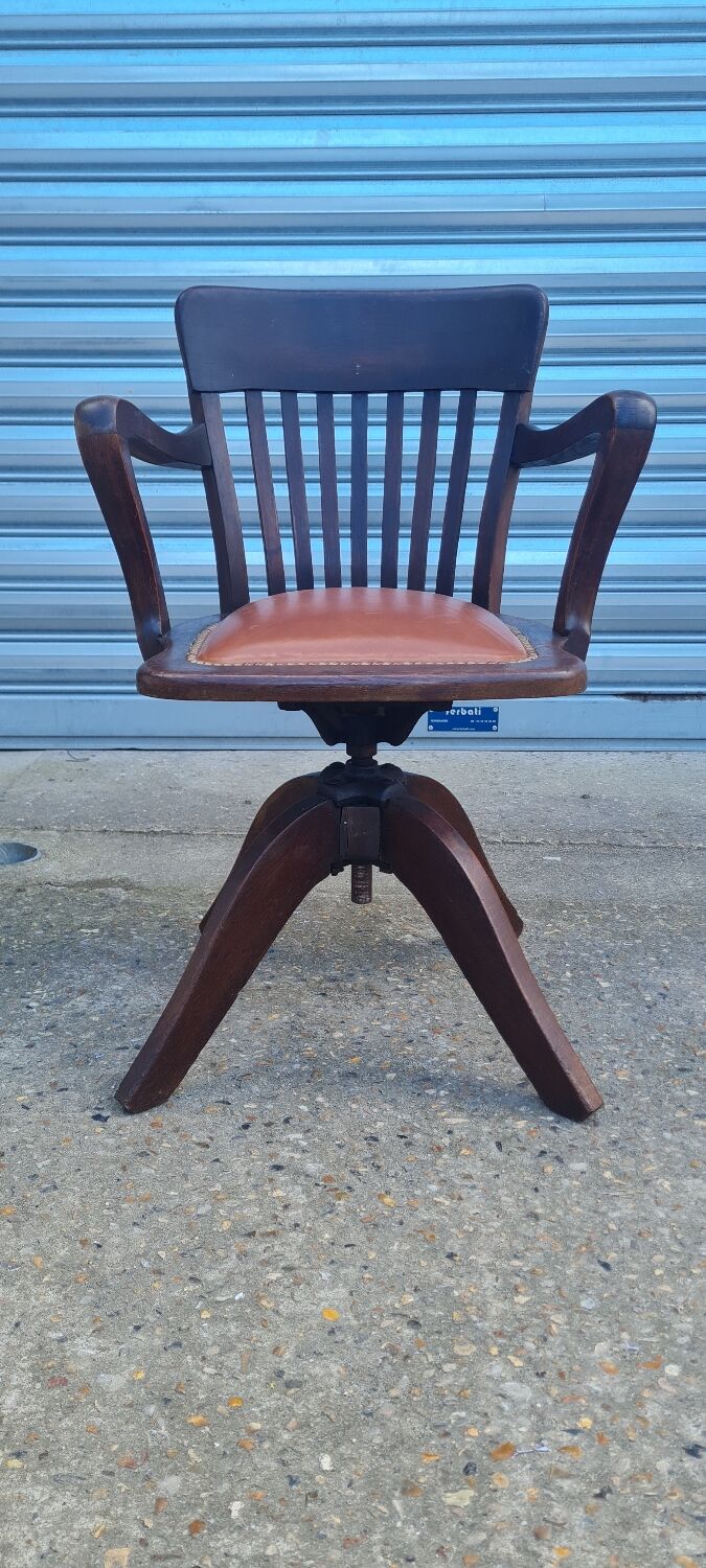 American armchair 1930