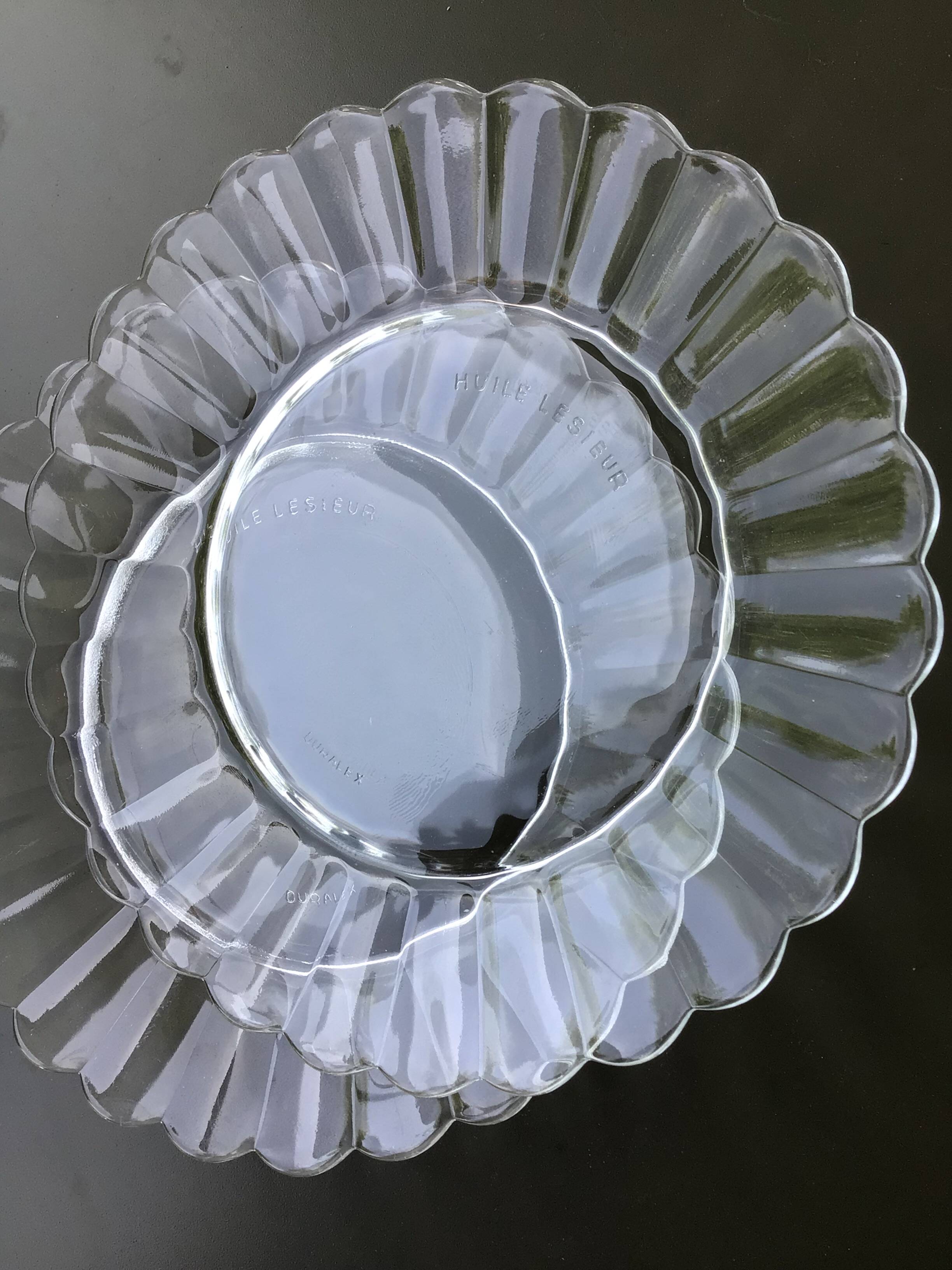 10 Duralex daisy glass dessert plates