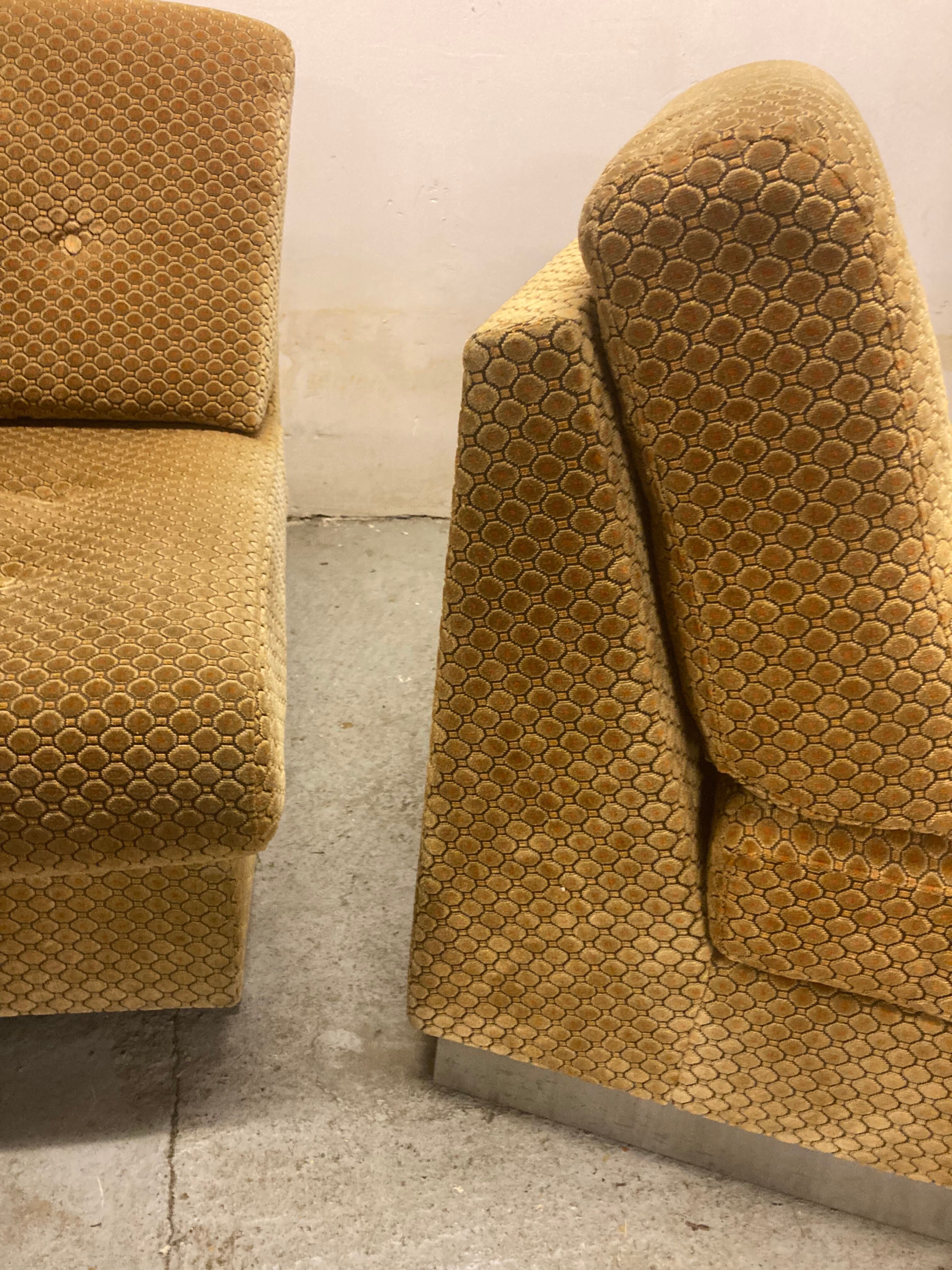 Pair of chauffeuses by Pierre Folie, éditions Jacques Charpentier 70's