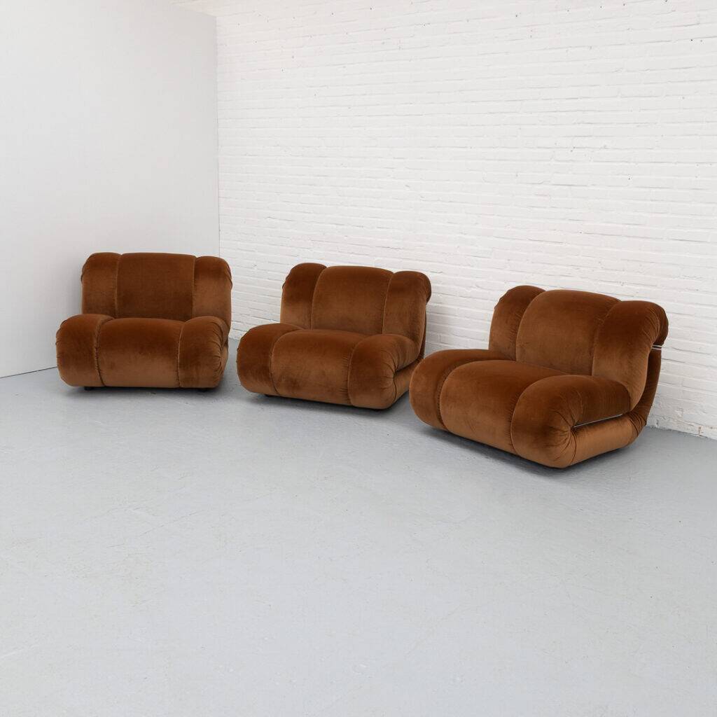 Italian Velasquez lounge chair by Mimo Padova 1970s