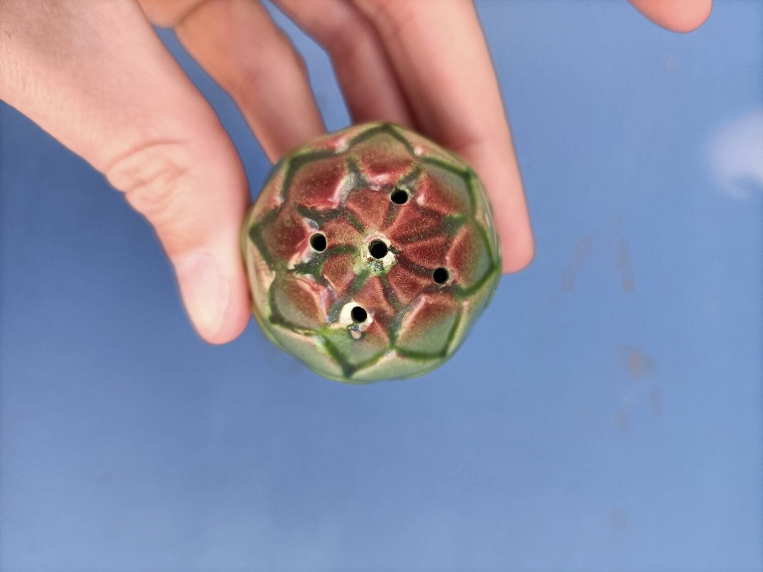 Artichoke salt shaker