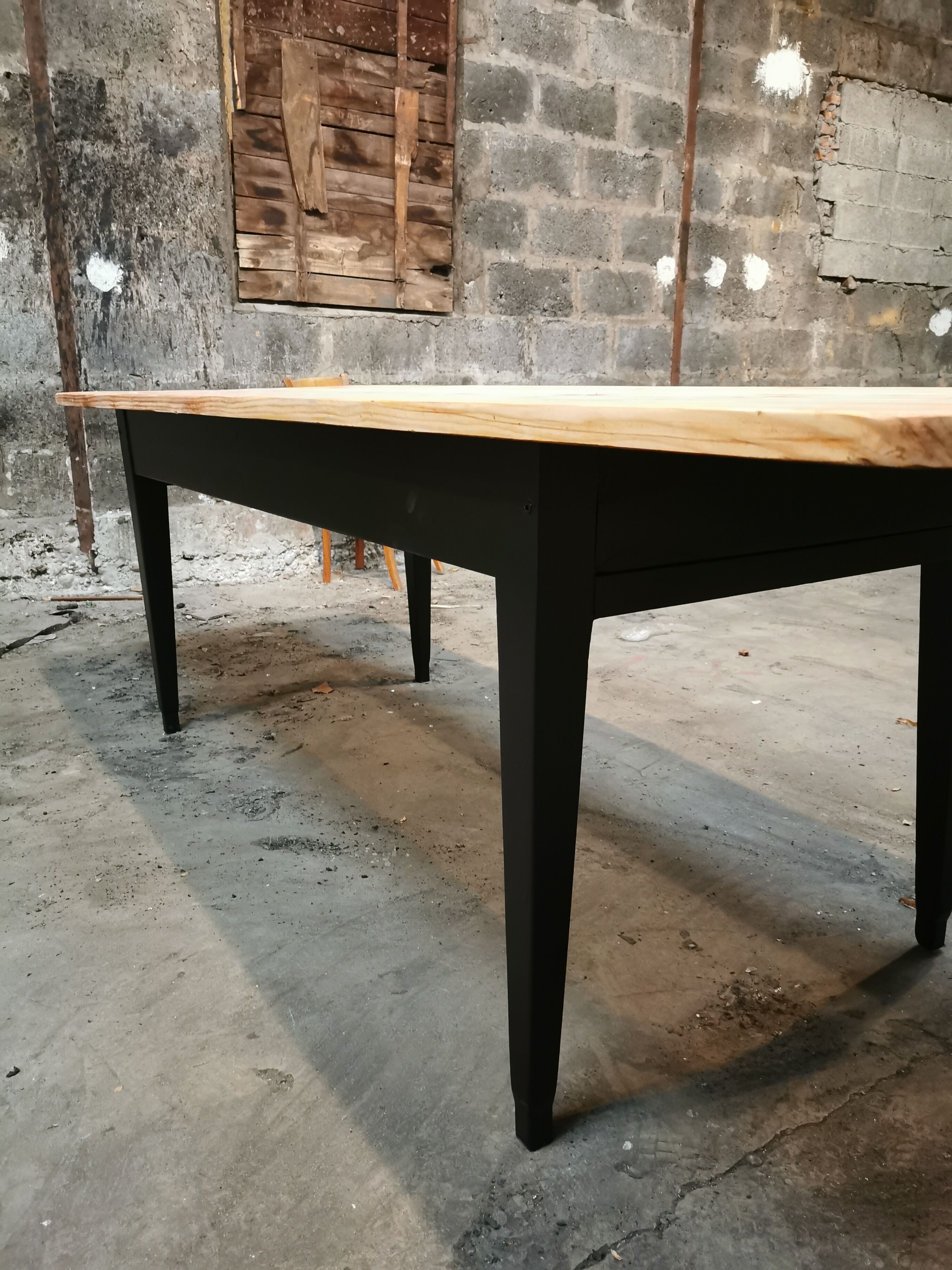 Farm table 8/10 people