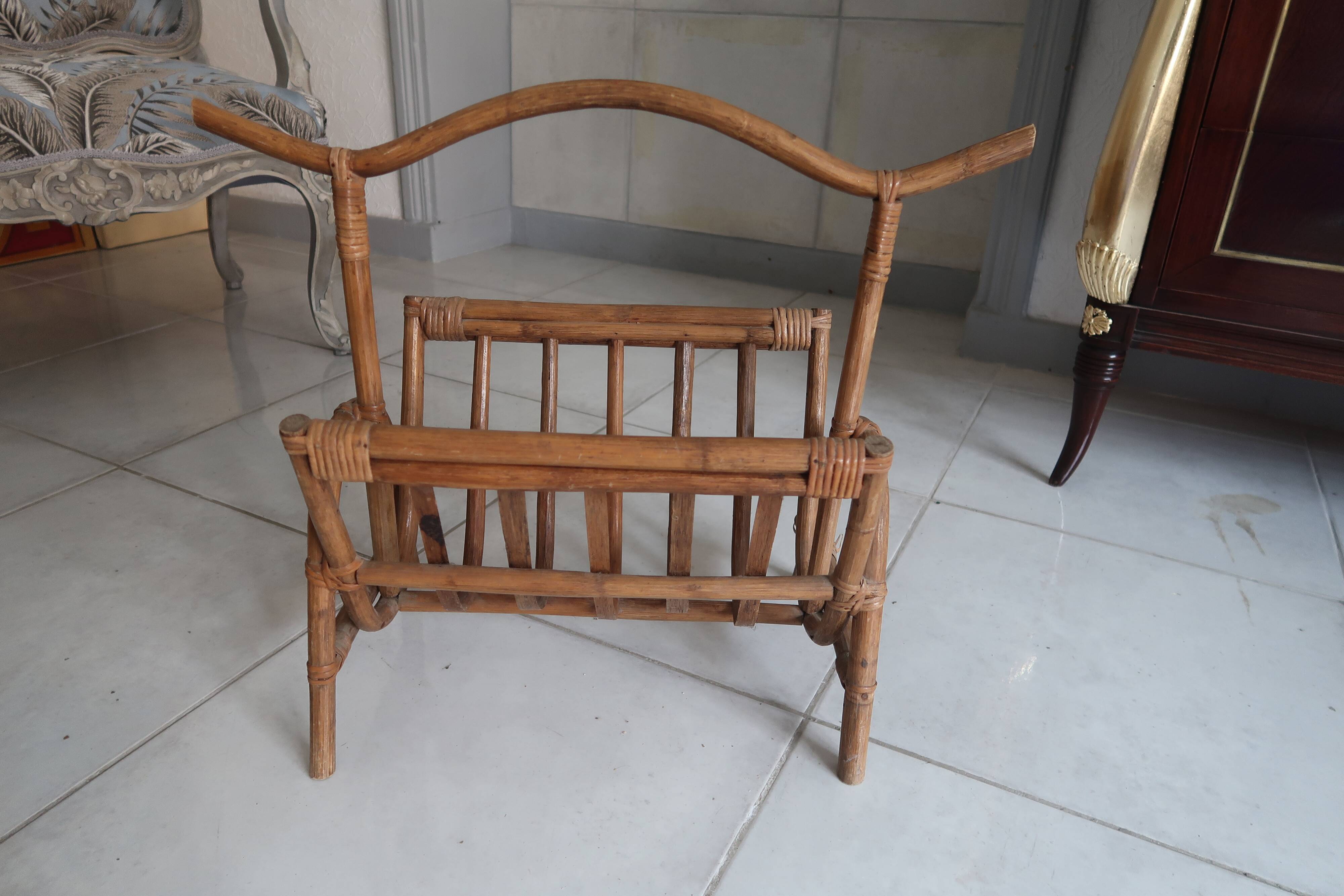 Rattan magazine holder