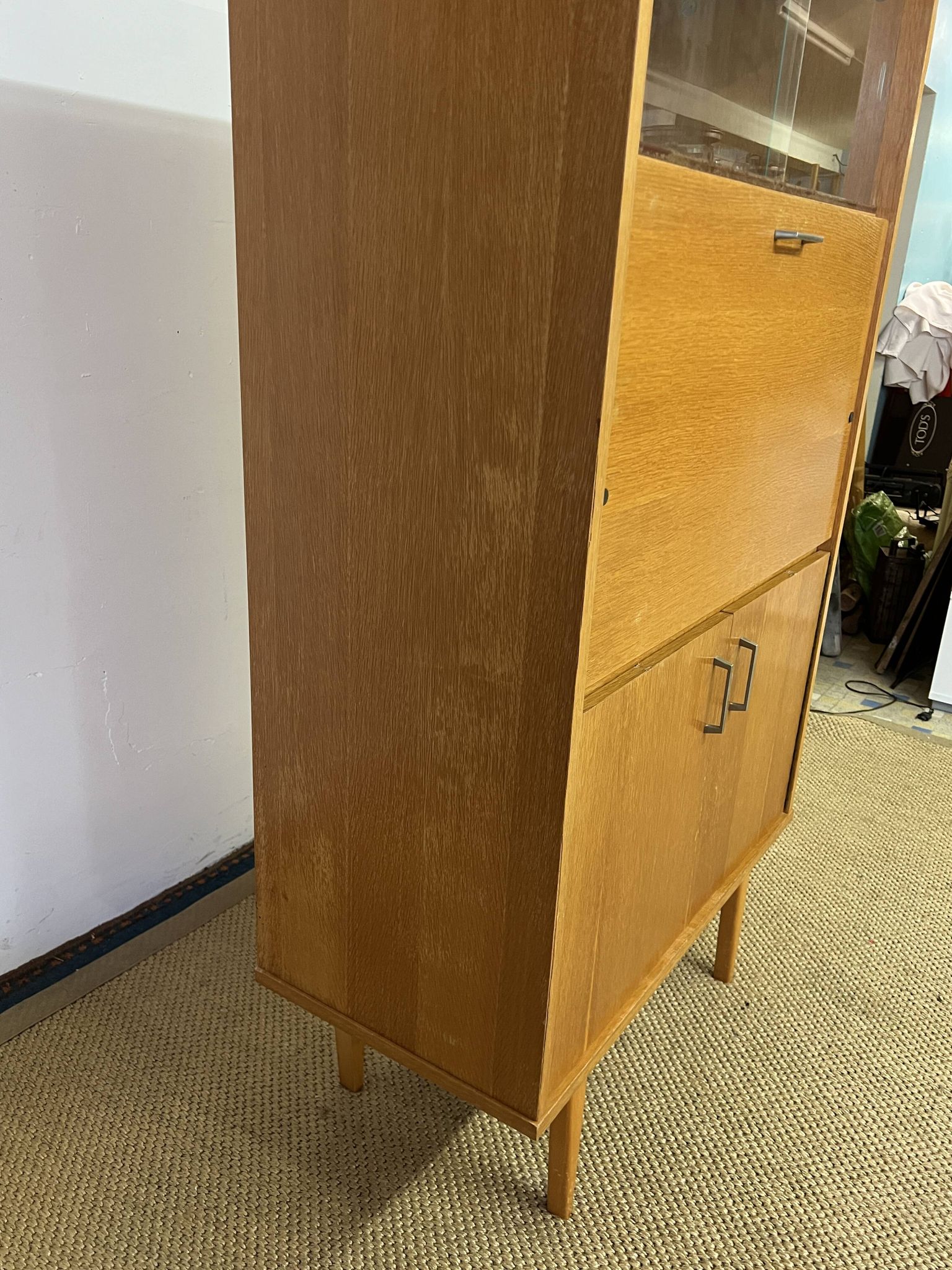Petite armoire secrétaire vintage