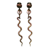 Paire de bougeoirs muraux en bronze figurant un serpent, 1960