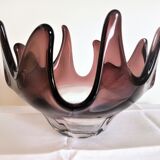 Crystal vase in the shape of a jellyfish, eggplant color with a gradient background
