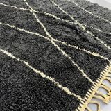 Handmade Moroccan rug 250cm x 200cm