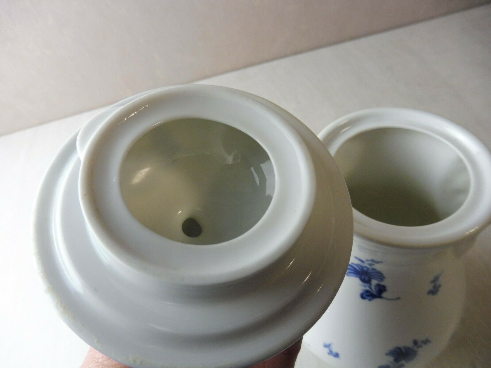 Old coffee maker / Kaffeekanne, SMCS, porcelain, Bavaria