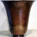 Brassware vase with hammered decoration, Art Deco period, by Claudius Linossier