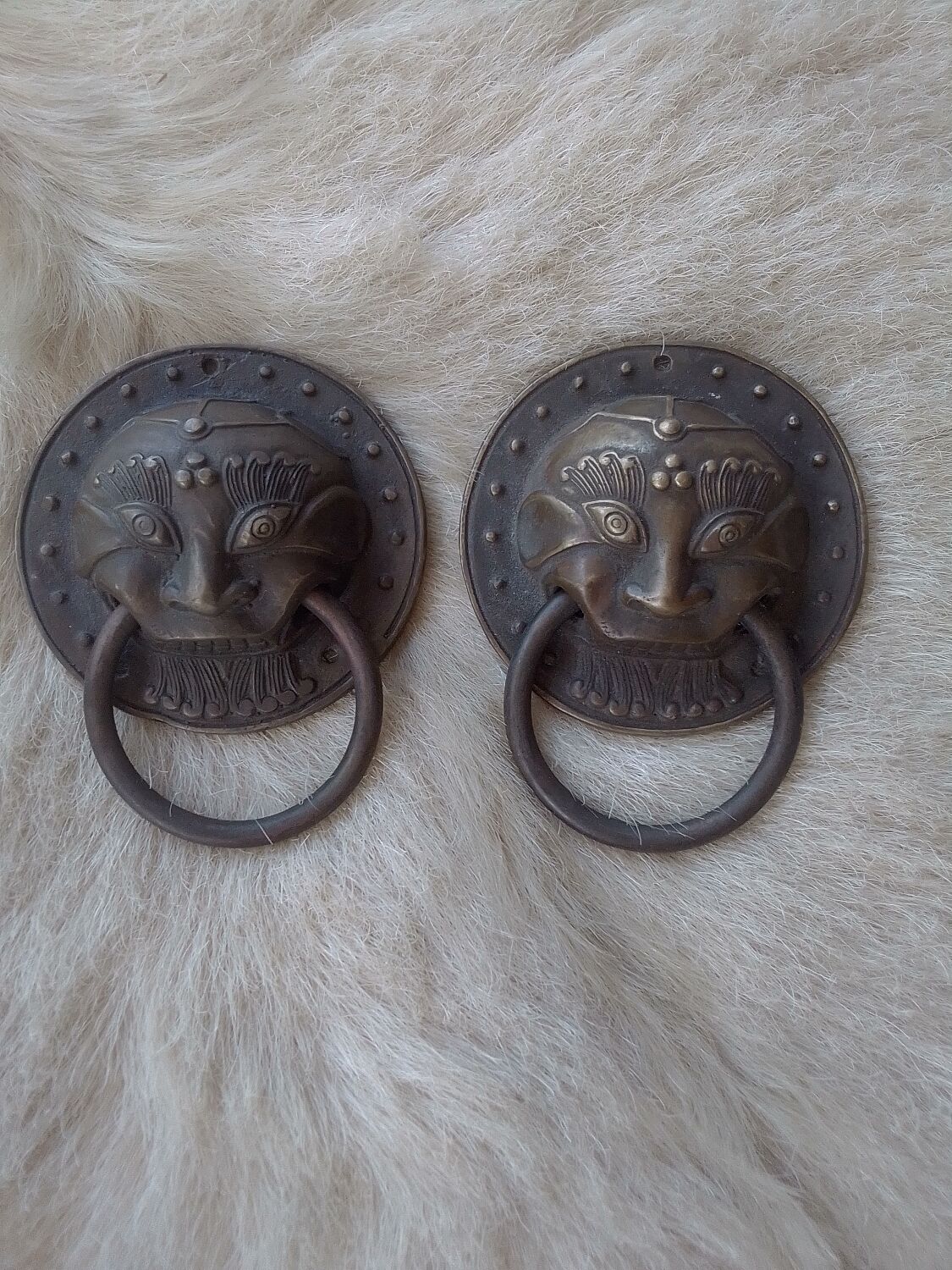 Paire de heurtoirs de porte bronze asiatique