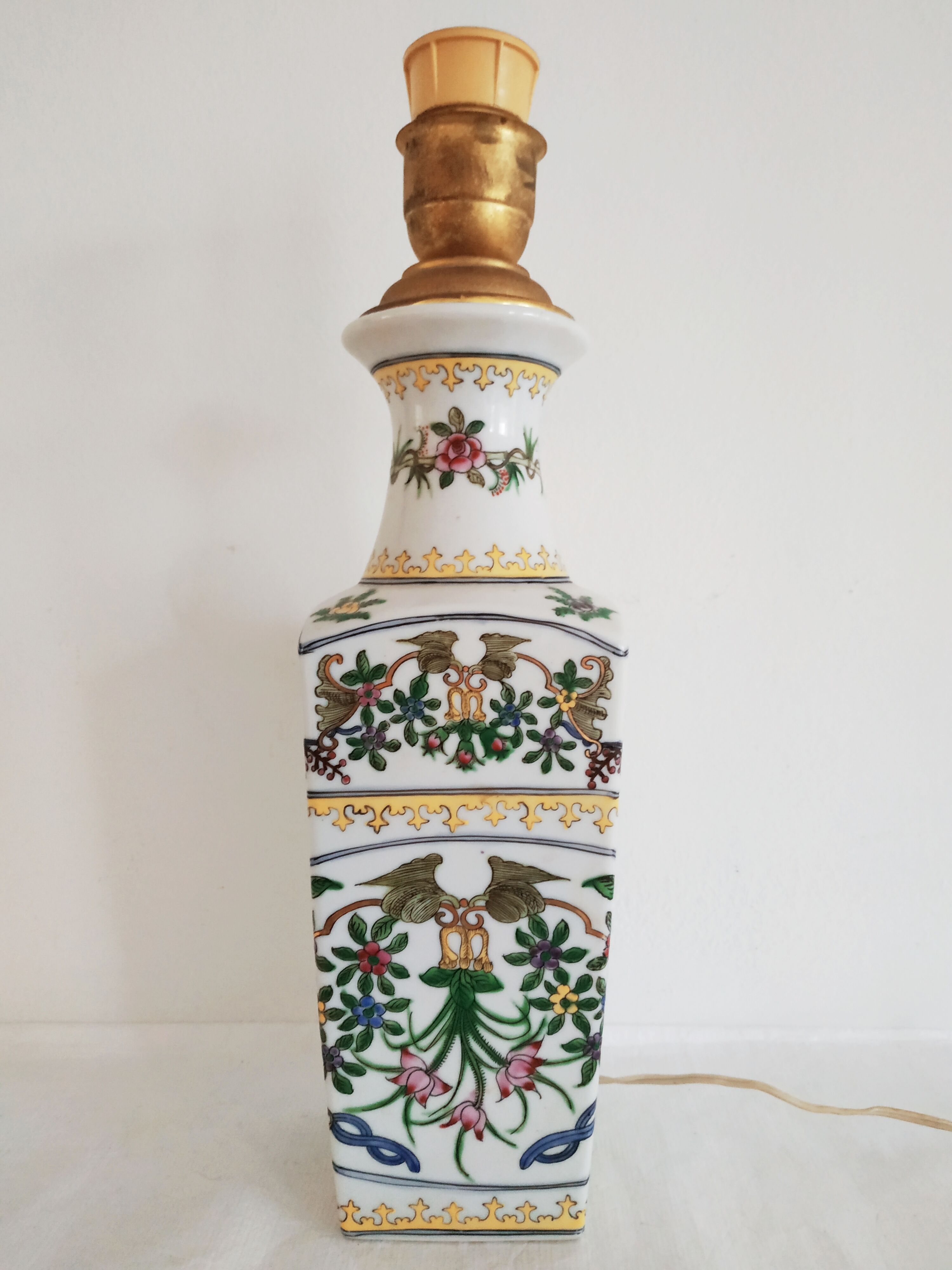 New company of India vase mounted in lamp