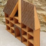 Small shelf to lay "home"