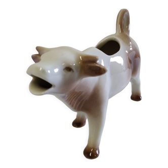 Cow's milk jug