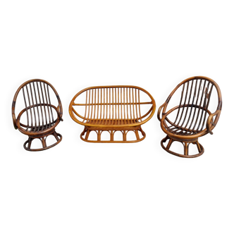 canapé et paire de fauteuils en rotin, osier, bois de bambou