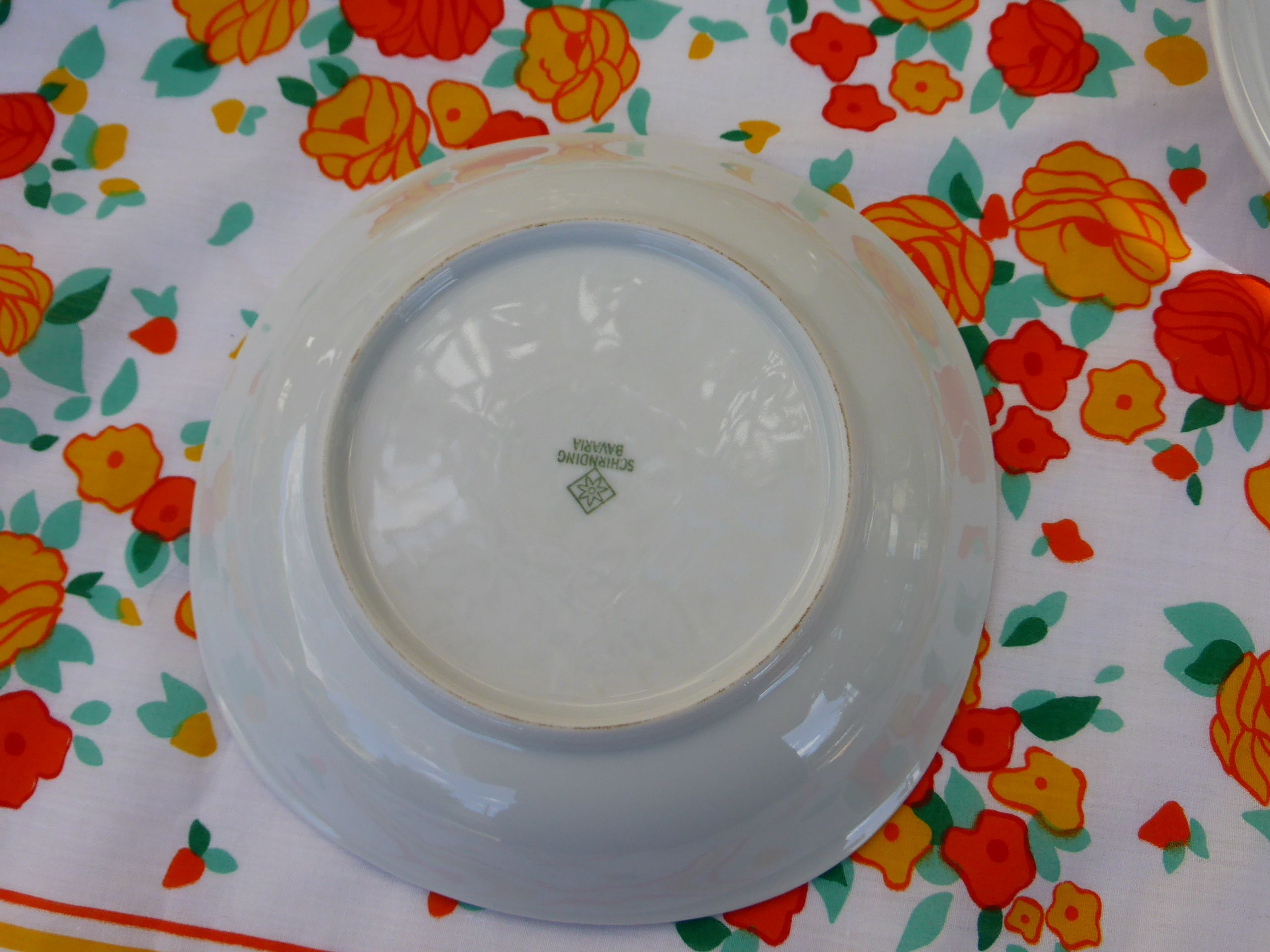 6 hollow plates in white porcelain, Schirnding Bavaria, design and vintage 1970
