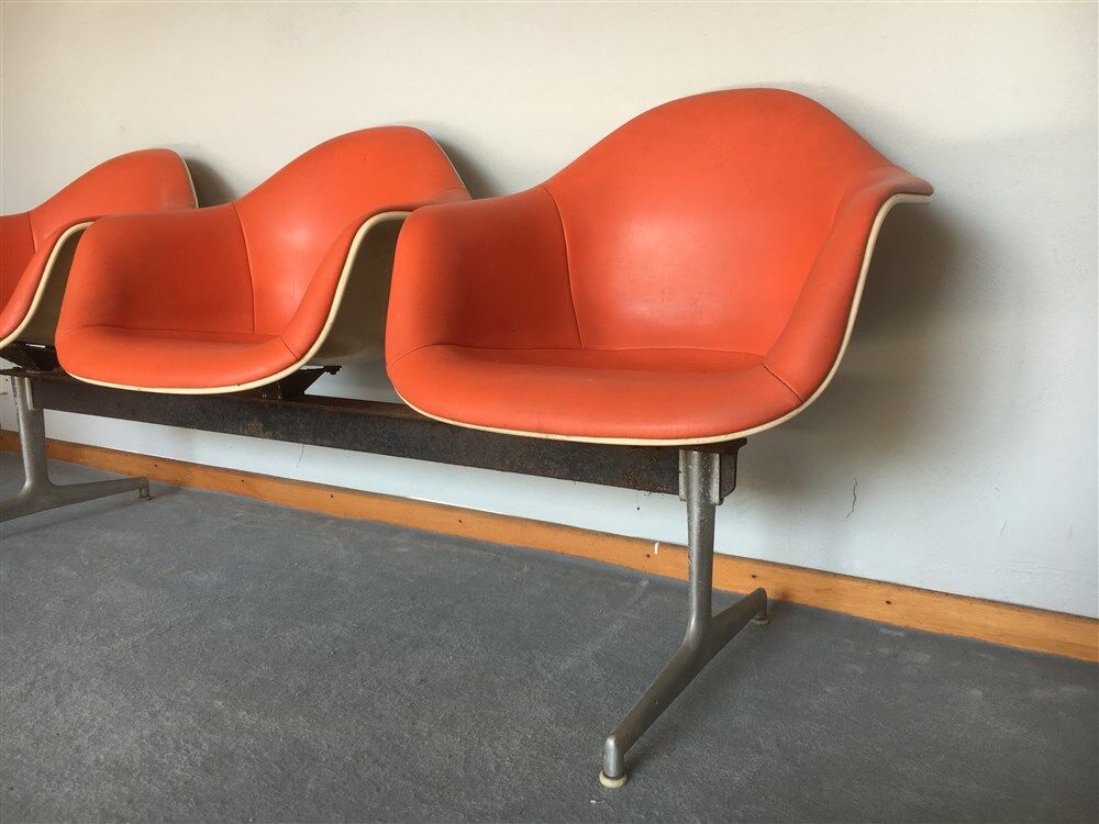 Bench by Charles and Ray Eames for Herman Milller 1960