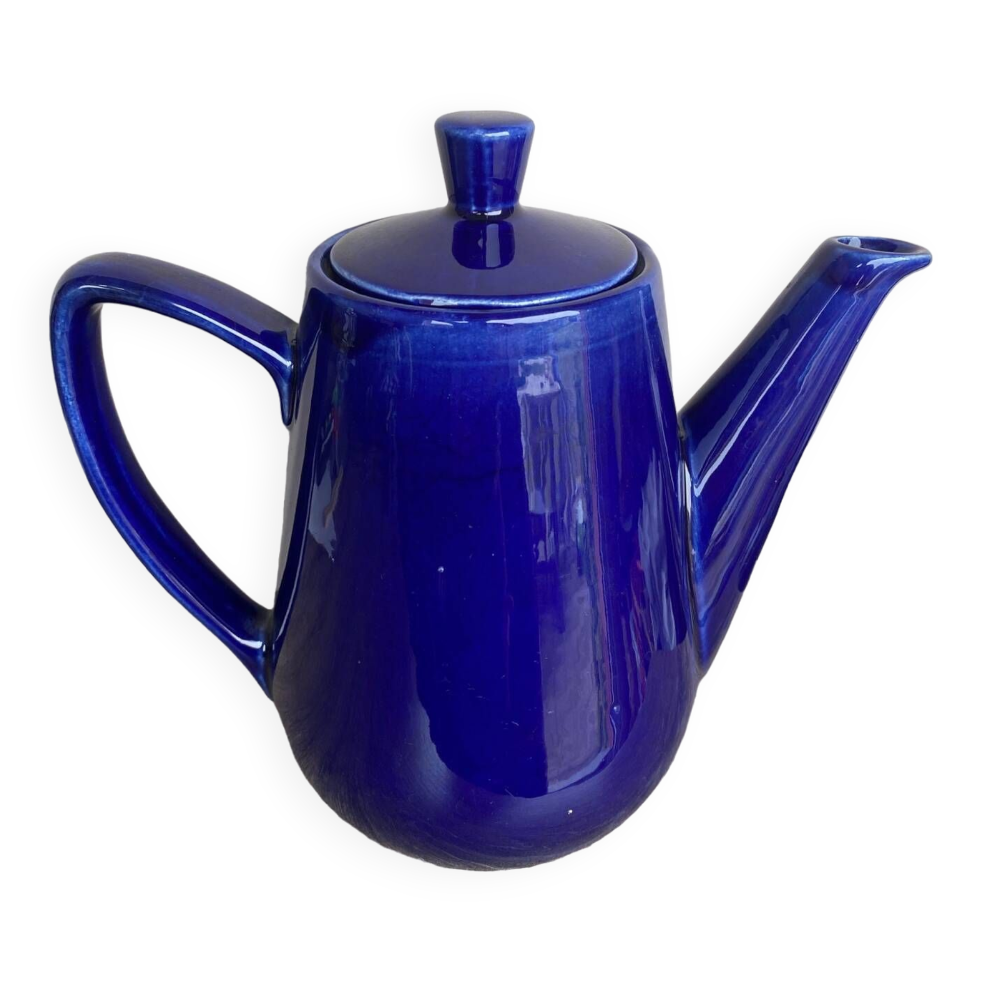 Blue teapot