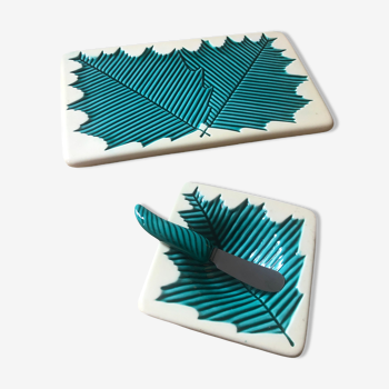 Set tray, butter maker and its porcelain knife foliage pattern