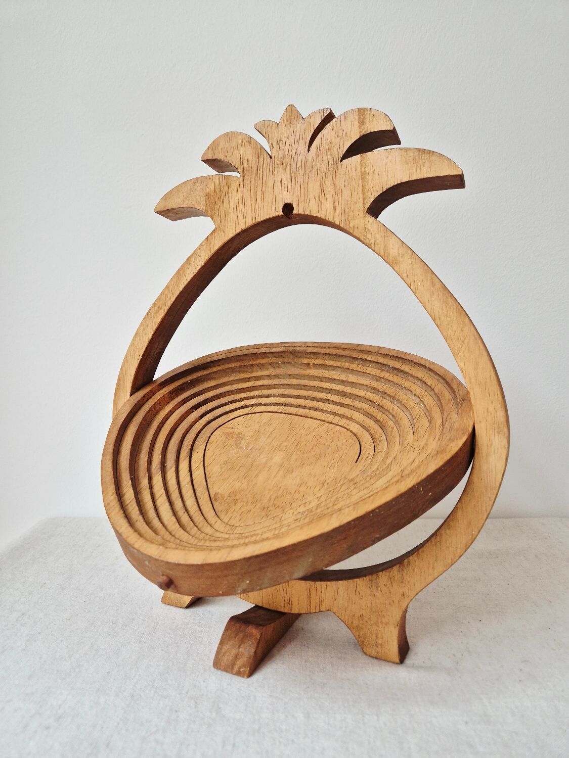 Wooden Fruit Basket "Pineapple" - Vintage