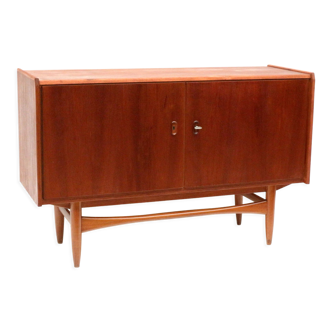 Vintage sideboard with 2 doors on a base made in the 60s