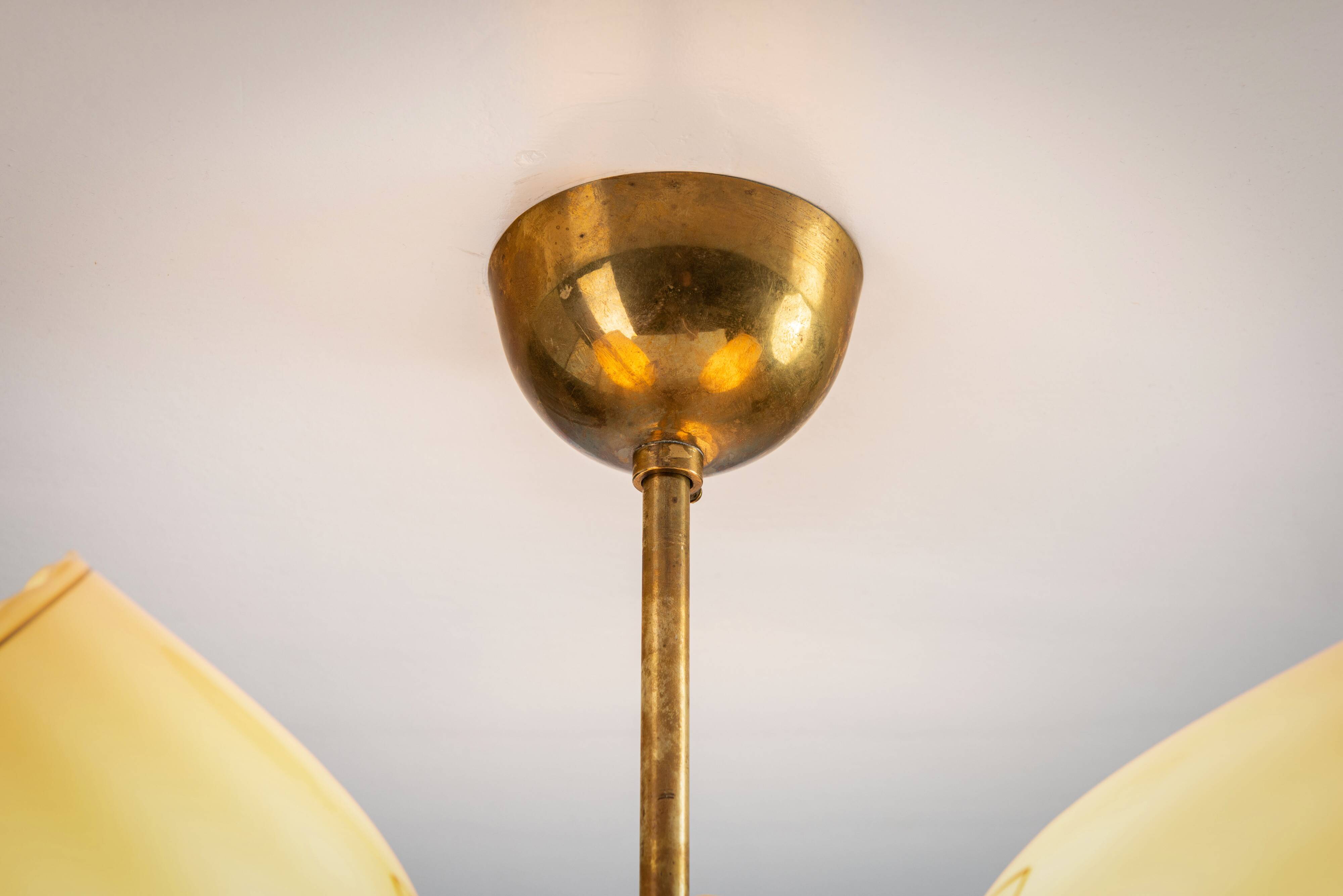 Itsu ER 1503/3 decorated chandelier with three shades, Finland, 1940s