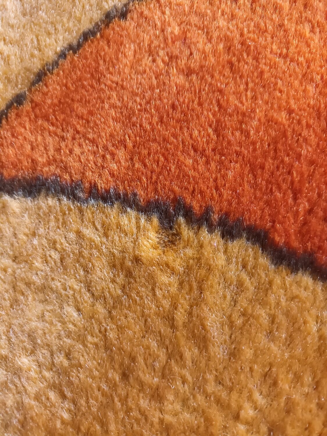 Vintage 1970 Space Age rug