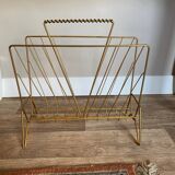 Magazine holder
