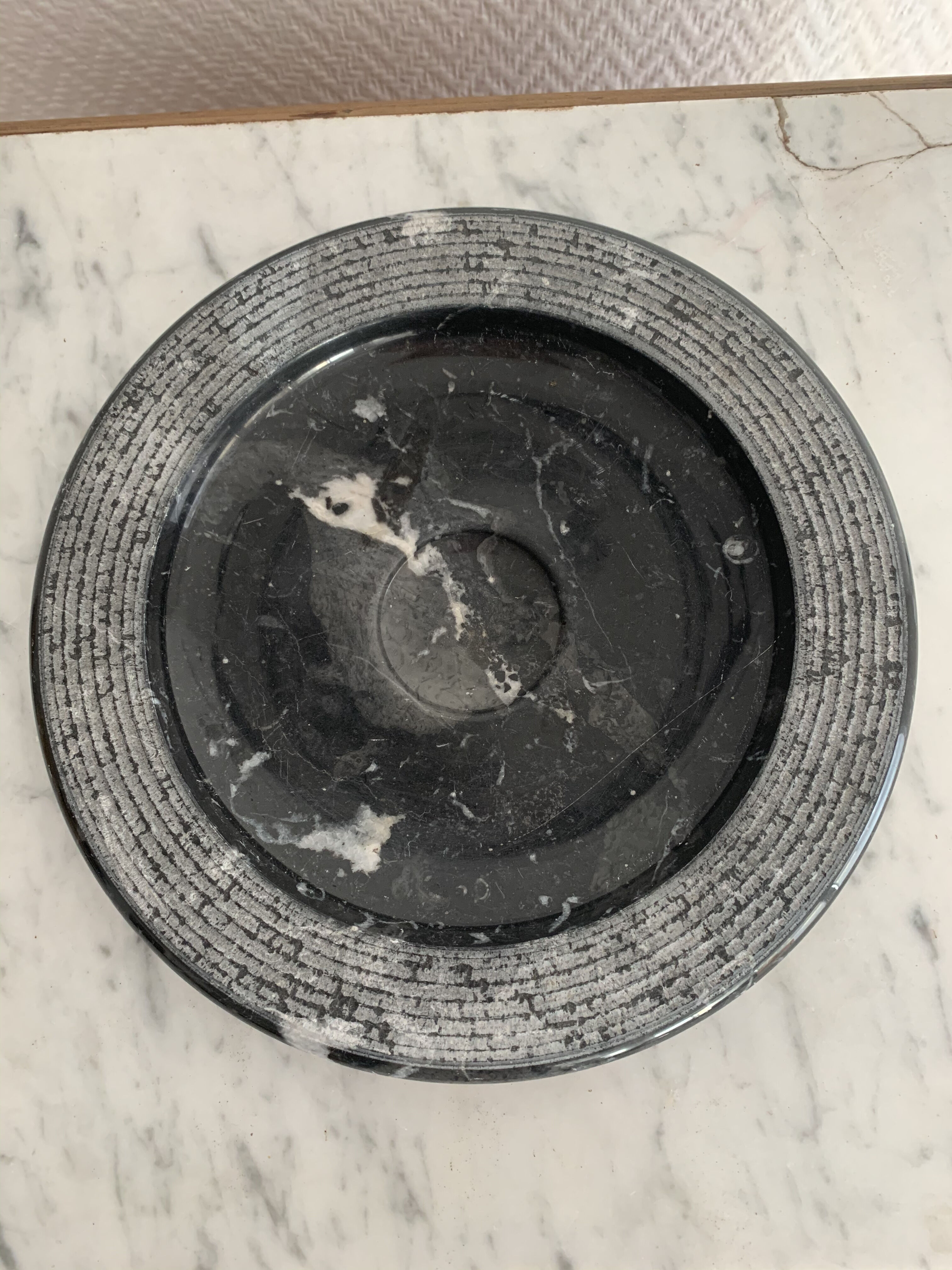 Vintage grey round marble ashtray