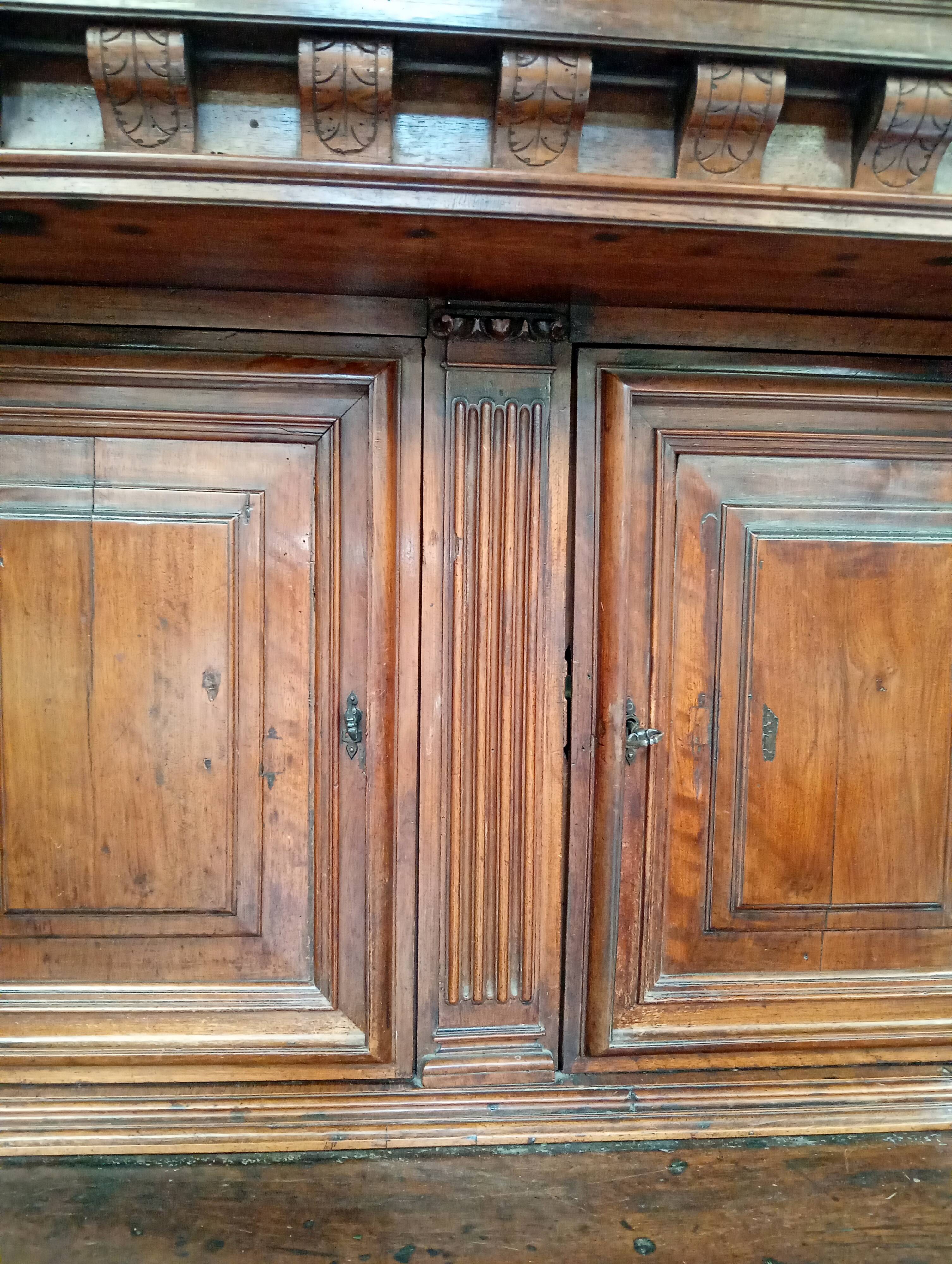 Important two-body buffet cabinet in Renaissance style – 19th century