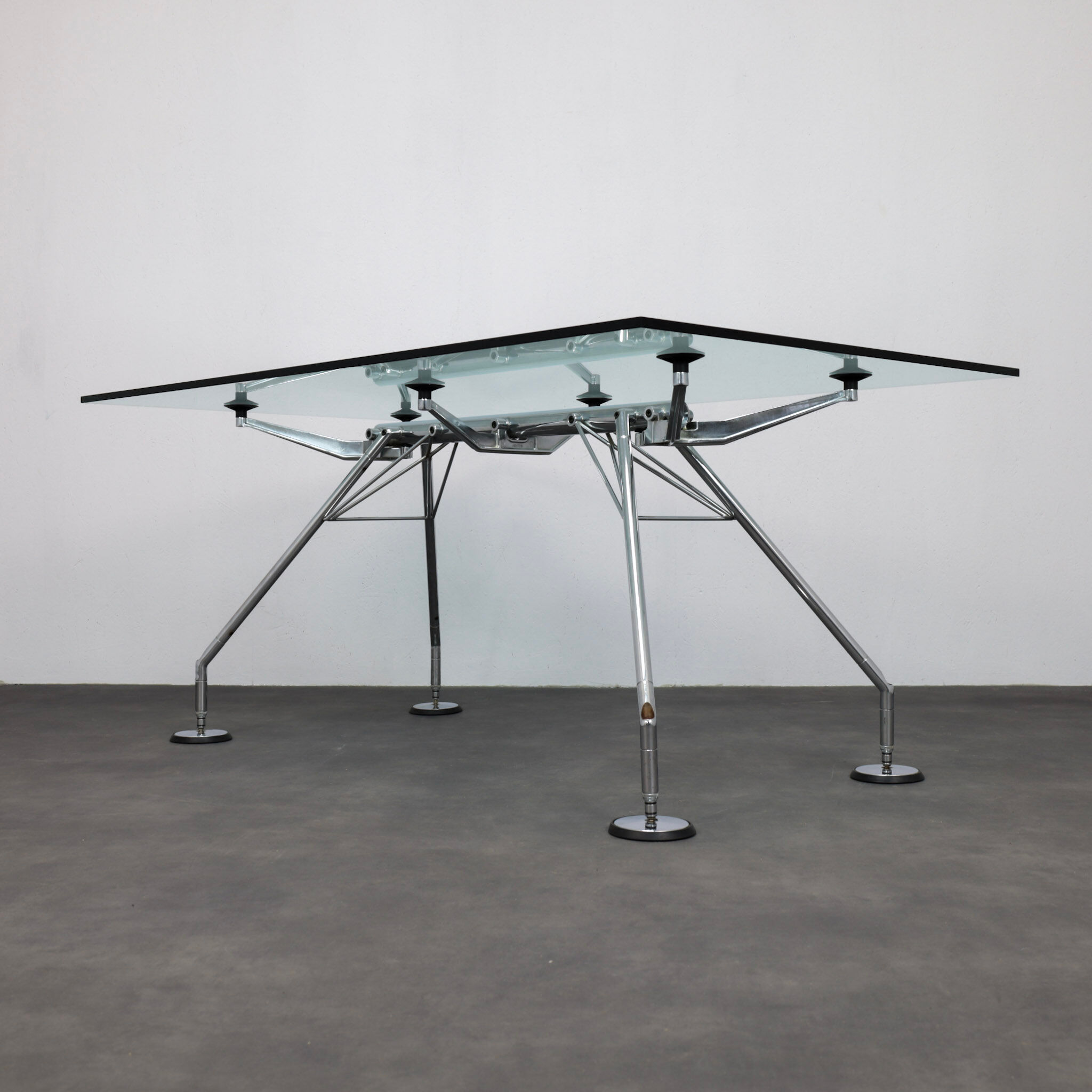 Nomos Table / Desk by Norman Foster for Tecno, Italy