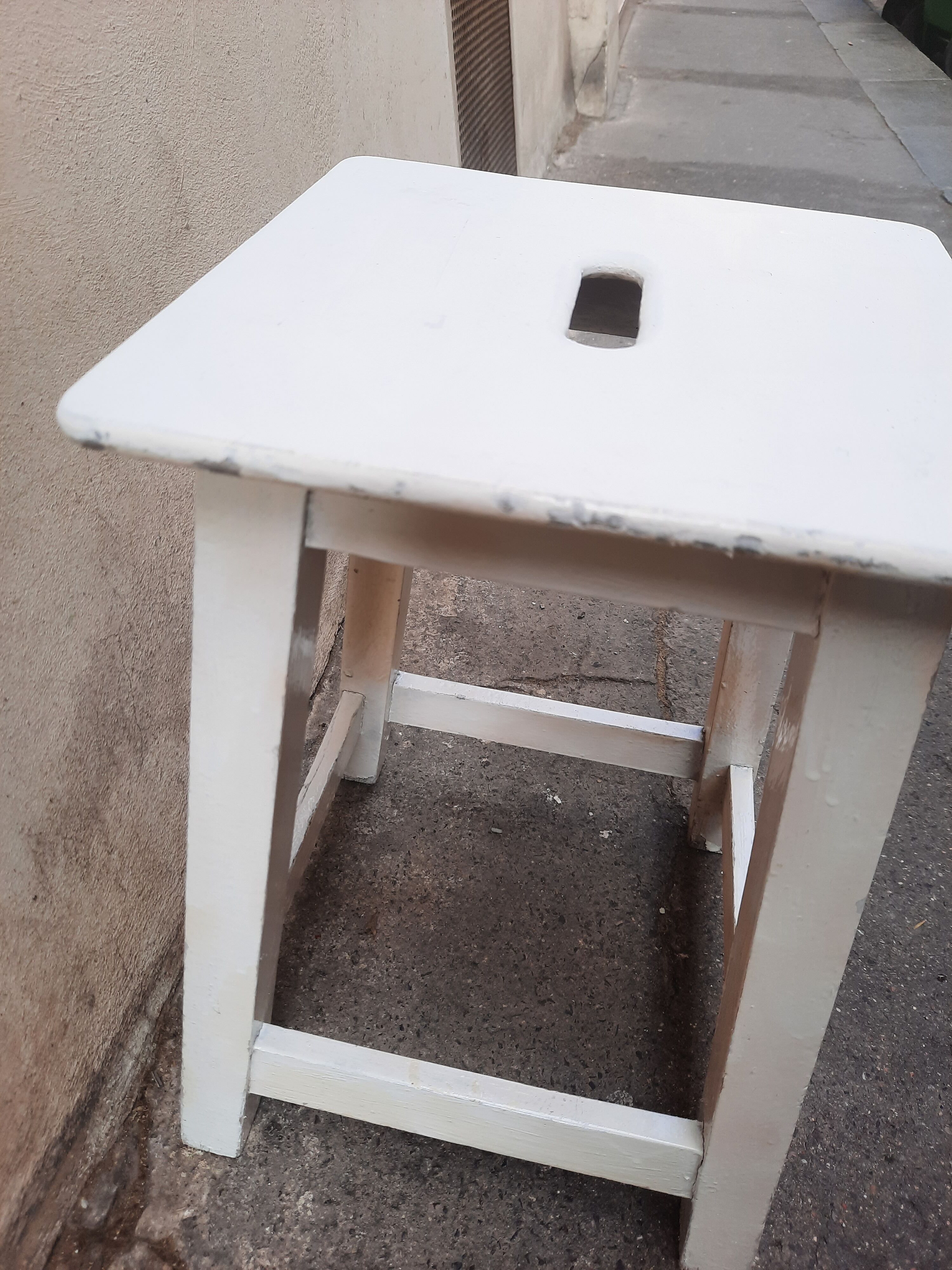 Workshop stool