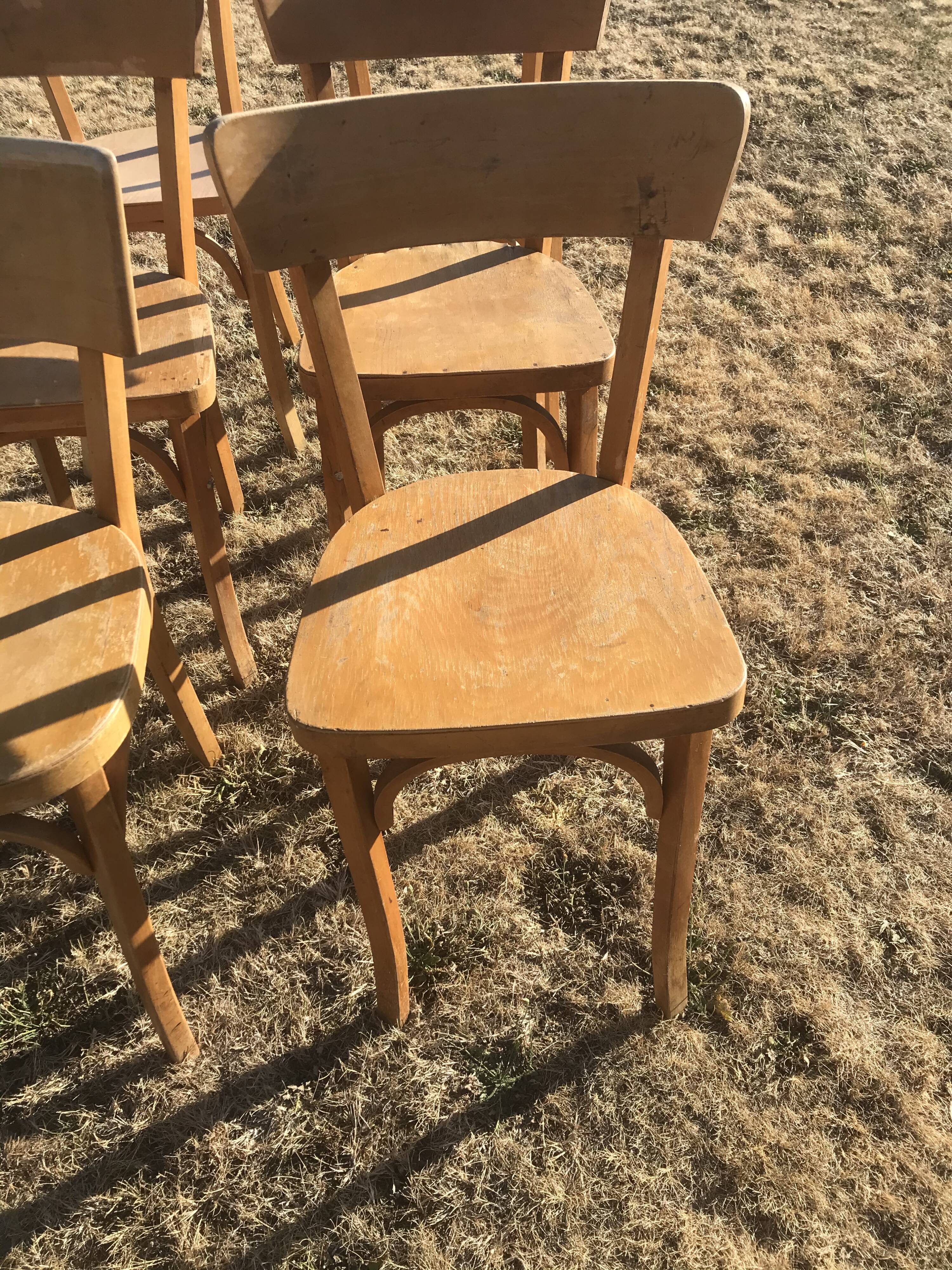 Lot of 6 vintage wooden bistro chairs
