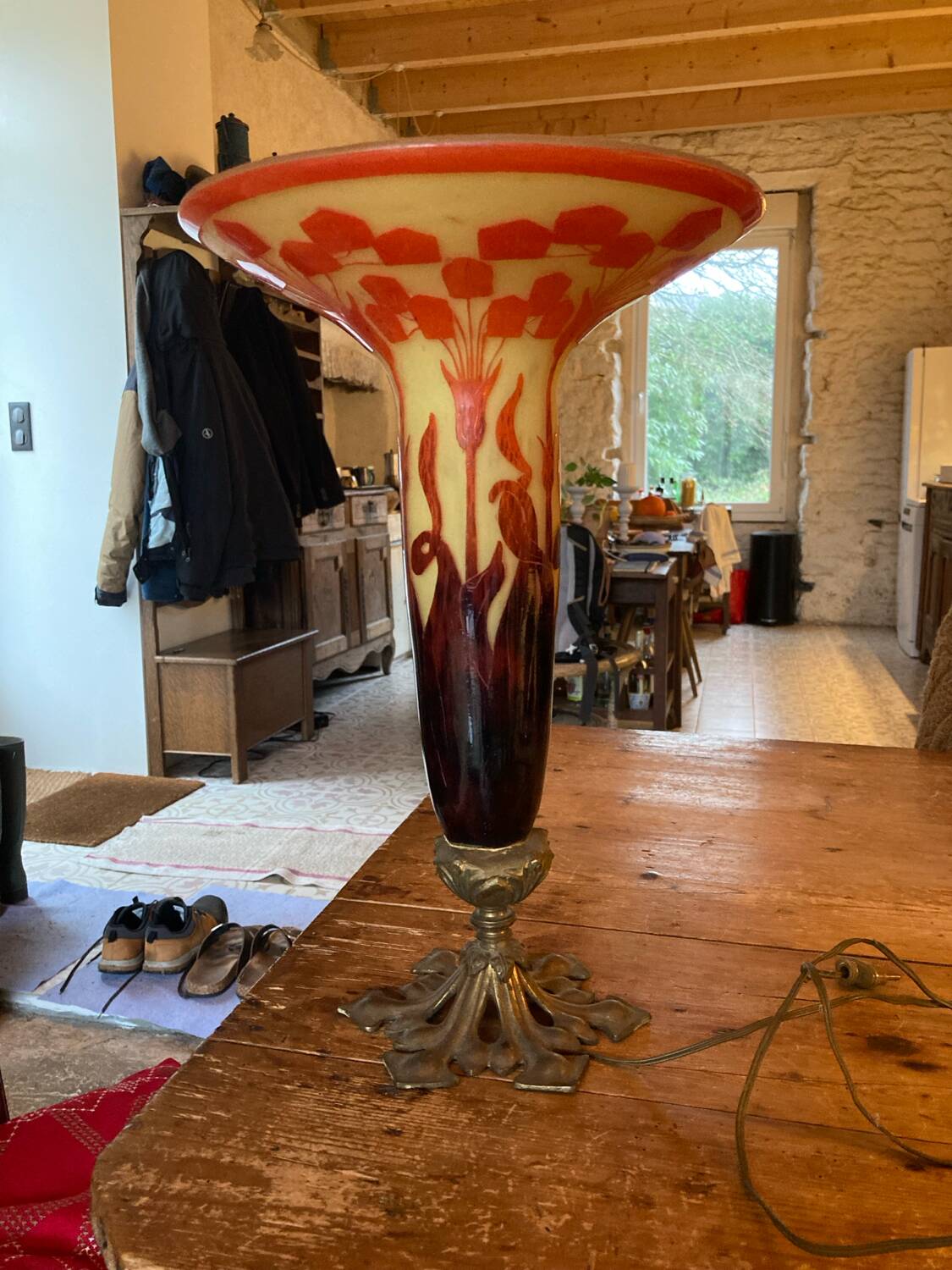 Marbled glass corolla cup. The French Glass.