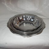 Lot of 4 round hollow stainless steel dishes
