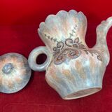 Cafetière céramique porcelaine Quimper signé P. Fouillen.